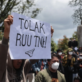Desakan Investigasi Independen atas Represi Aparat pada Demo UU TNI