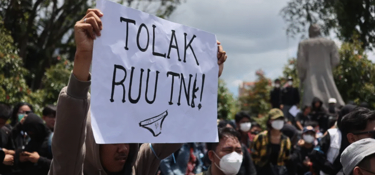 Desakan Investigasi Independen atas Represi Aparat pada Demo UU TNI Desakan Investigasi Independen atas Represi Aparat pada Demo UU TNI