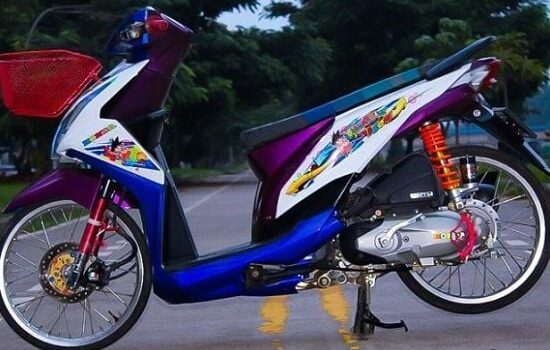 Modifikasi Motor Matic Ubah Tampilan Standar Jadi Lebih Stylish Modifikasi Motor Matic Ubah Tampilan Standar Jadi Lebih Stylish